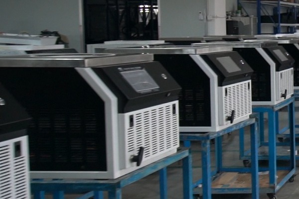 2025小型实验室药品冻干机选购指南